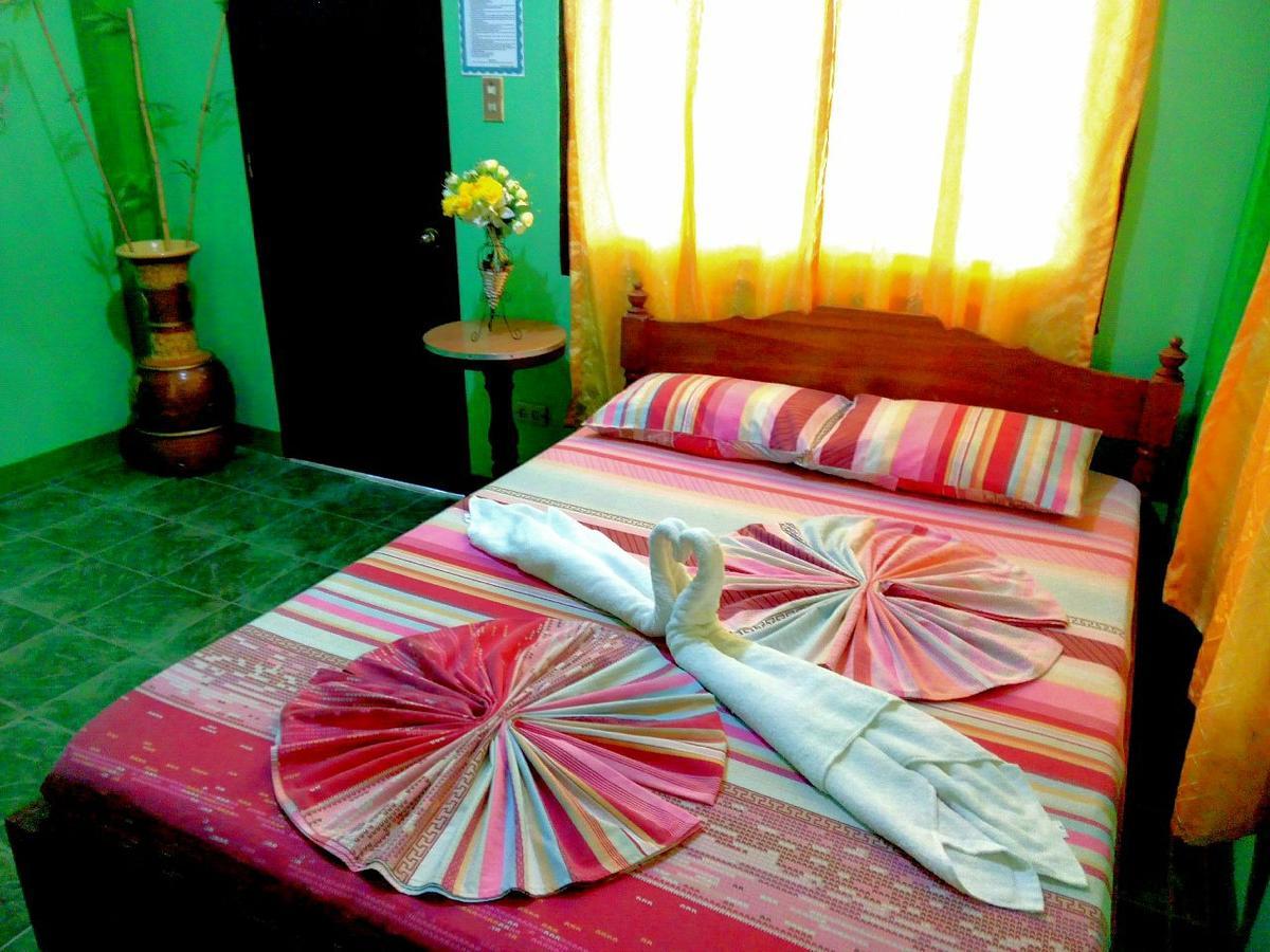 Jun And Carol Beach Cottages 帕古普 外观 照片